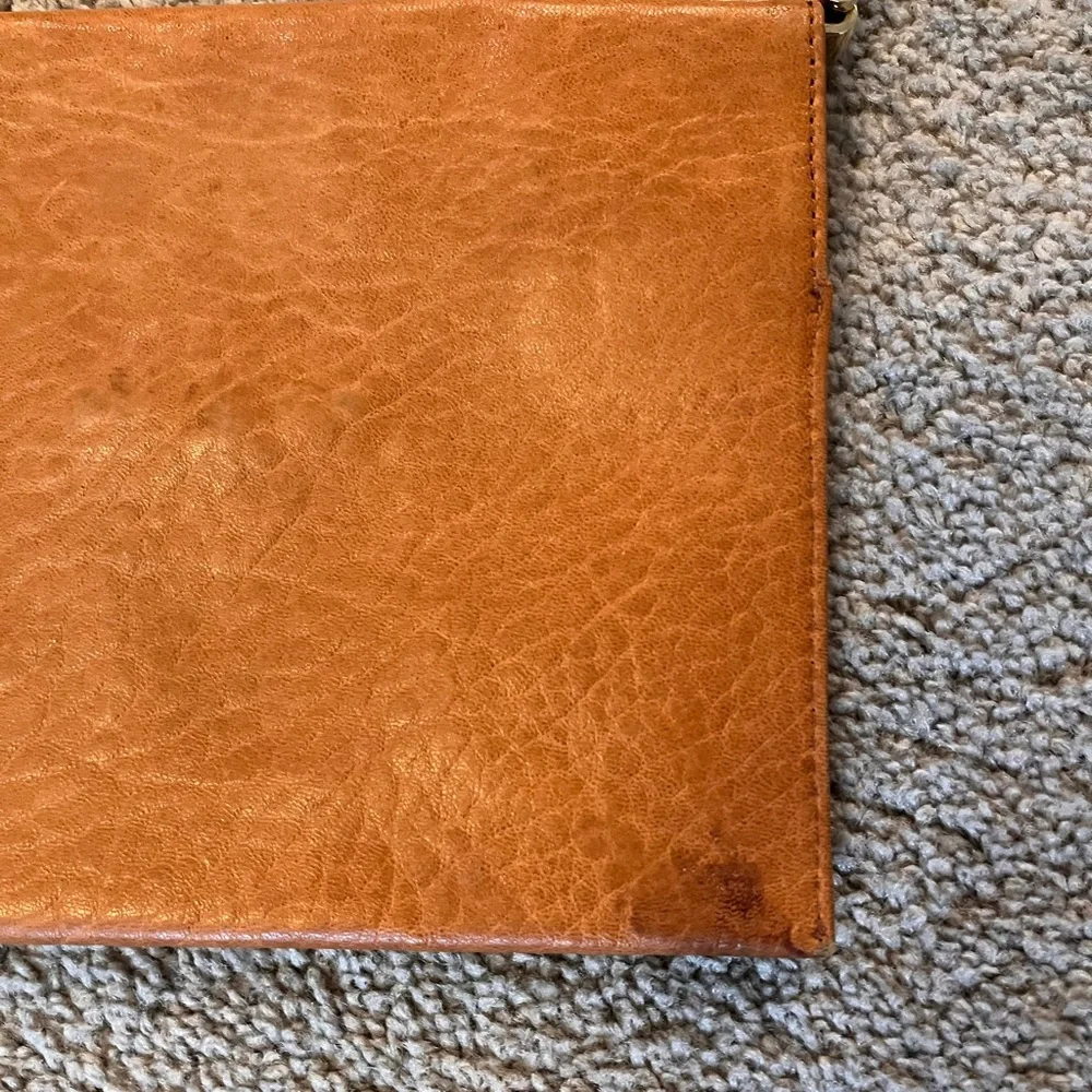 Henri Bendel Tan with gold hardware Leather Wristlet